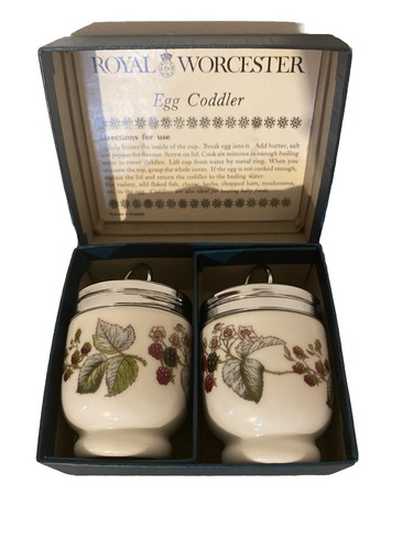 Royal worcester egg - royal,